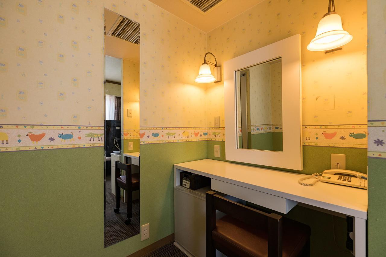 โฮเต็ล วิง อินเตอร์เนชั้นแนล อิซูมิ Hotel Izumi  ภายนอก รูปภาพ